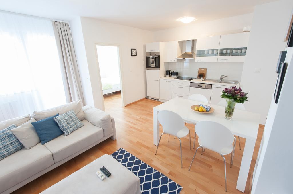 Charming Maraska Apartment Zadar Exterior photo